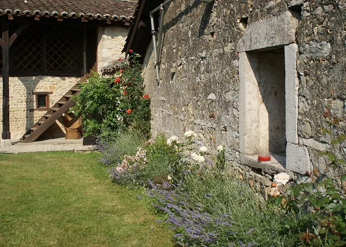 לינה וארוחת בוקר Le Moulin De Champagne